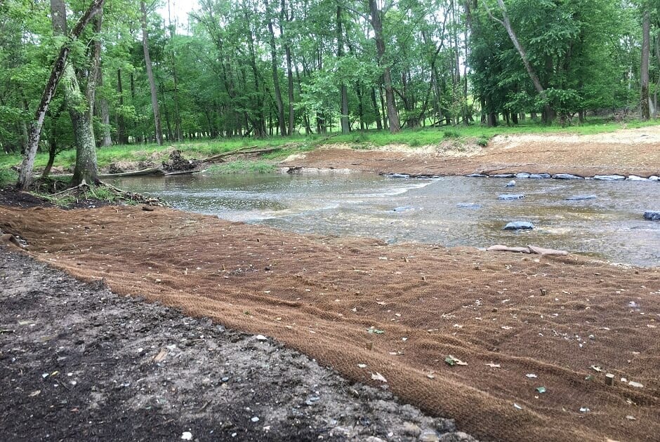 Jute Matting Is a Useful Tool to Prevent Pipeline Erosion